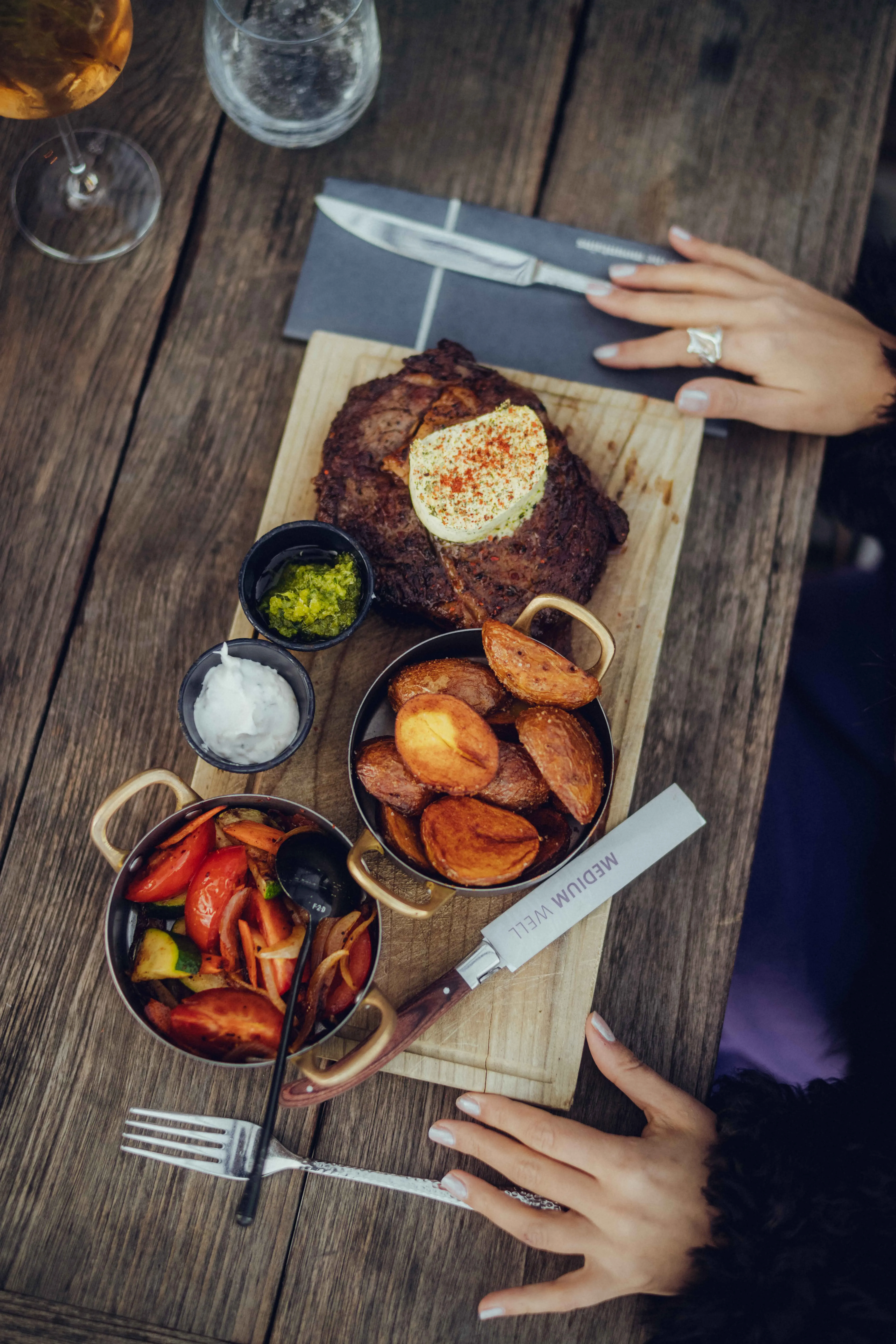 Spécialités du grill au charbon de bois
